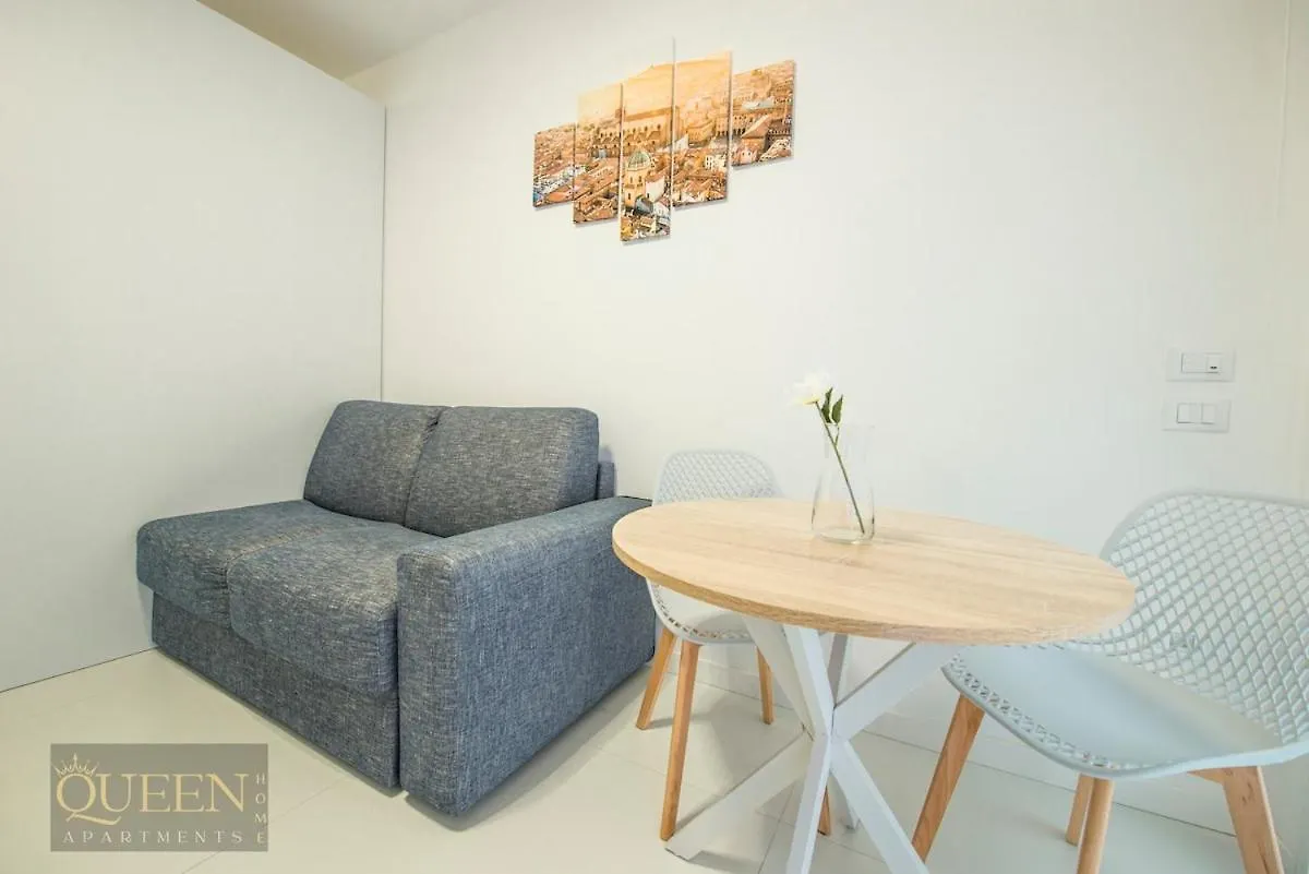 Queen Home Martinne For Long Rent ボローニャ アパート