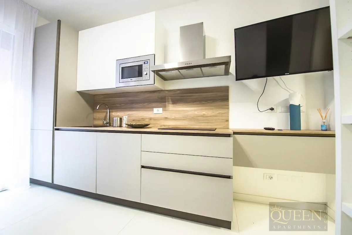 Queen Home Martinne For Long Rent ボローニャ イタリア