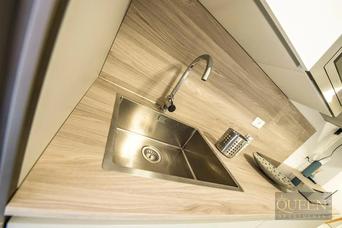 Queen Home Martinne For Long Rent ボローニャ アパート