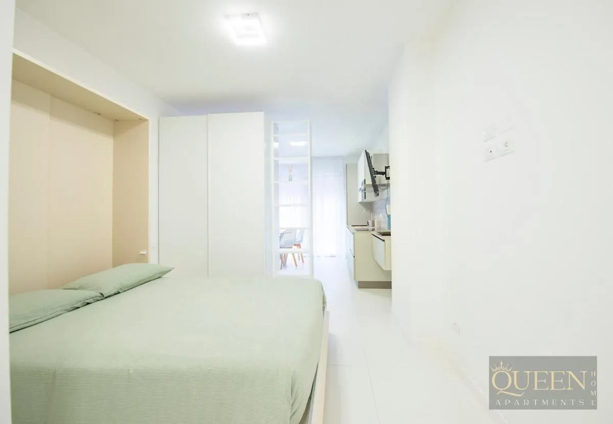 Queen Home Martinne For Long Rent ボローニャ アパート