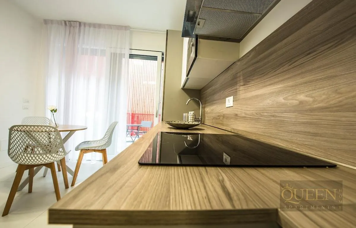 Queen Home Martinne For Long Rent ボローニャ アパート