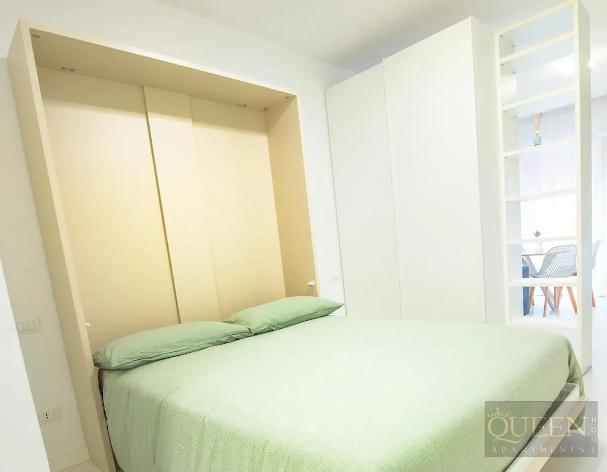 Queen Home Martinne For Long Rent ボローニャ イタリア