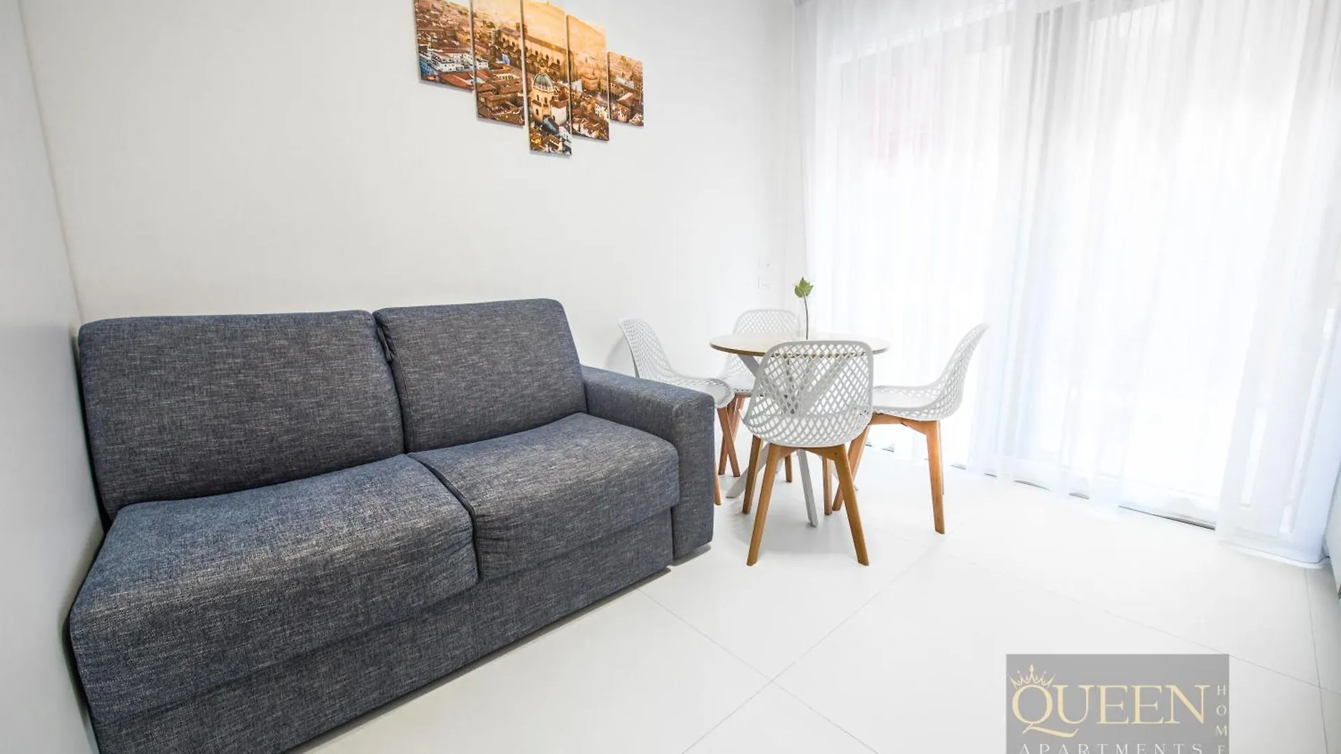 アパート Queen Home Martinne For Long Rent ボローニャ
